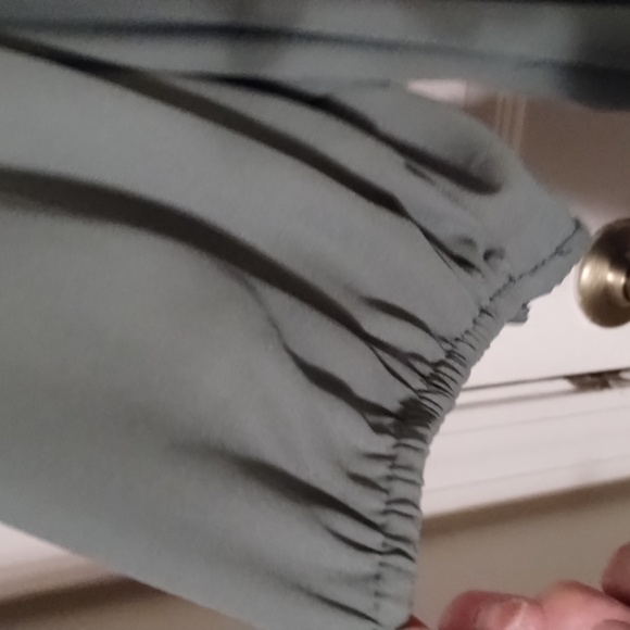 Blouse - Picture 2 of 4